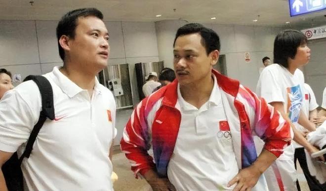 心脏举重冠军叫什么_举重冠军心脏_举重运动员心脏